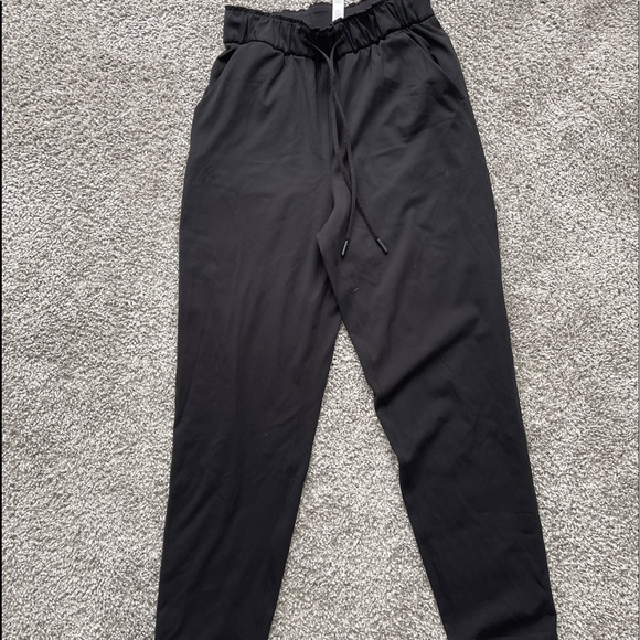 Lululemon stretch Highrise pant - Picture 2 of 2